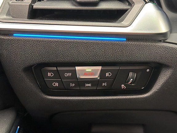 Vehicle Image 29