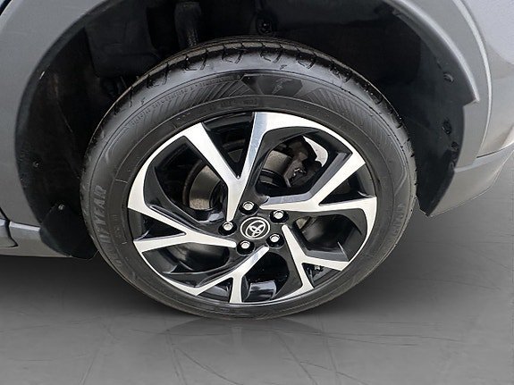 Vehicle Image 31