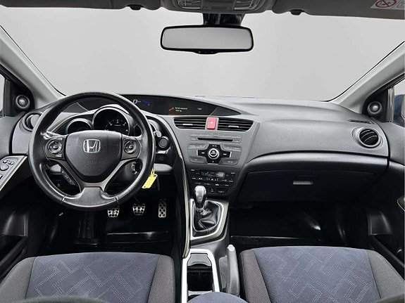 Vehicle Image 17
