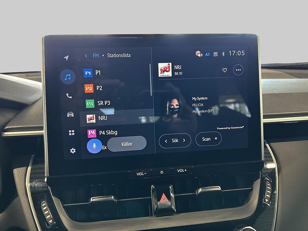 Vehicle Image 15