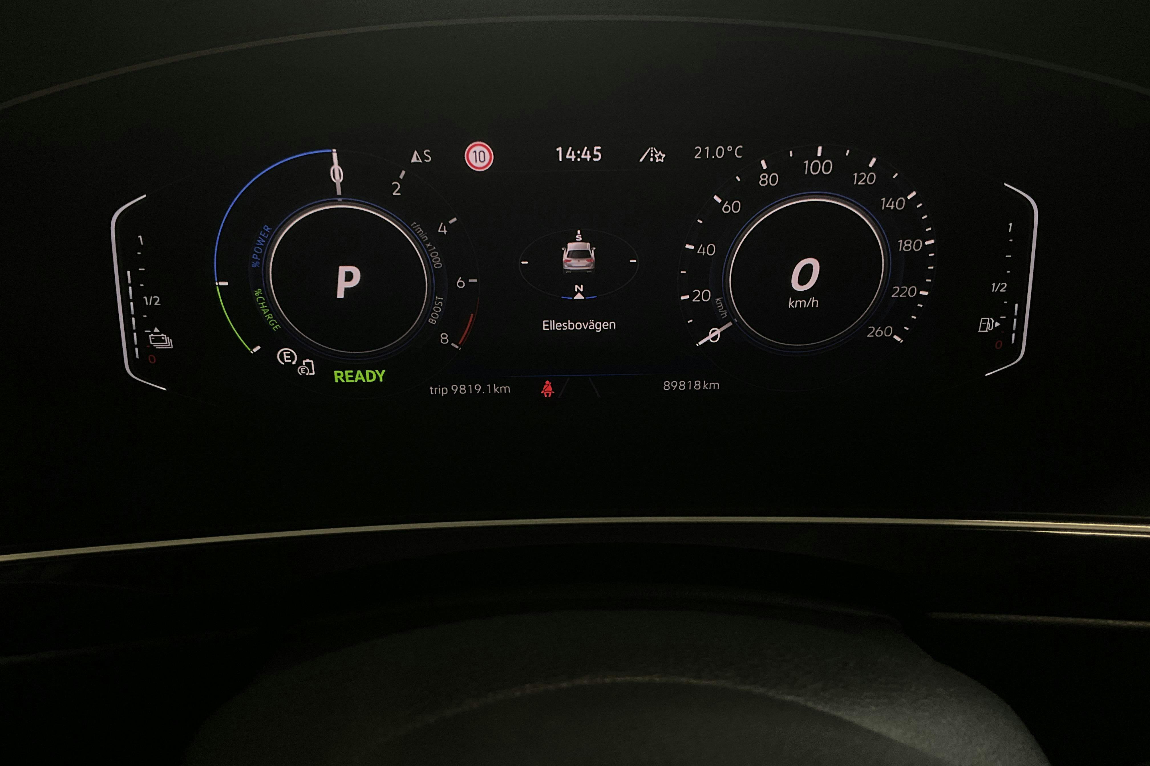 Vehicle Image 10