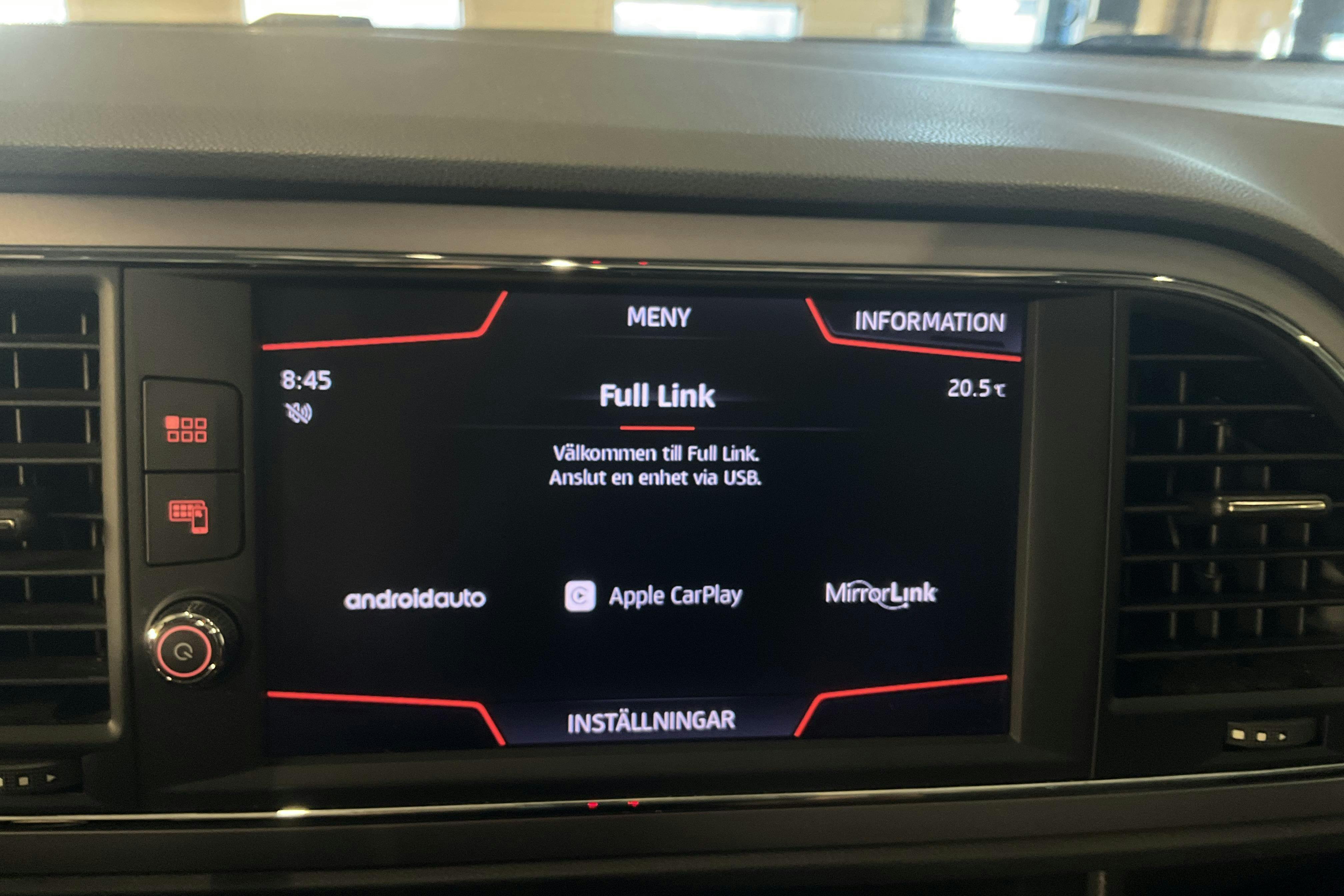 Vehicle Image 19