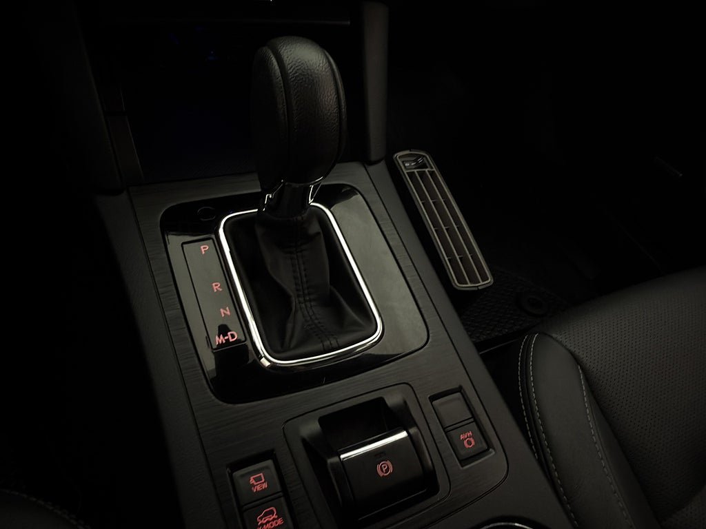 Vehicle Image 25