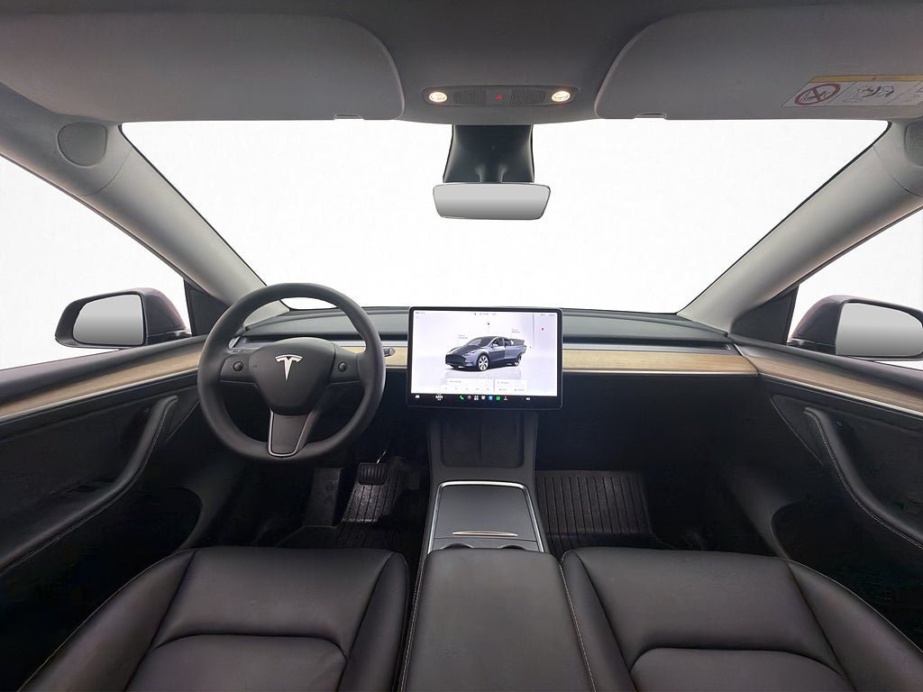 Vehicle Image 16
