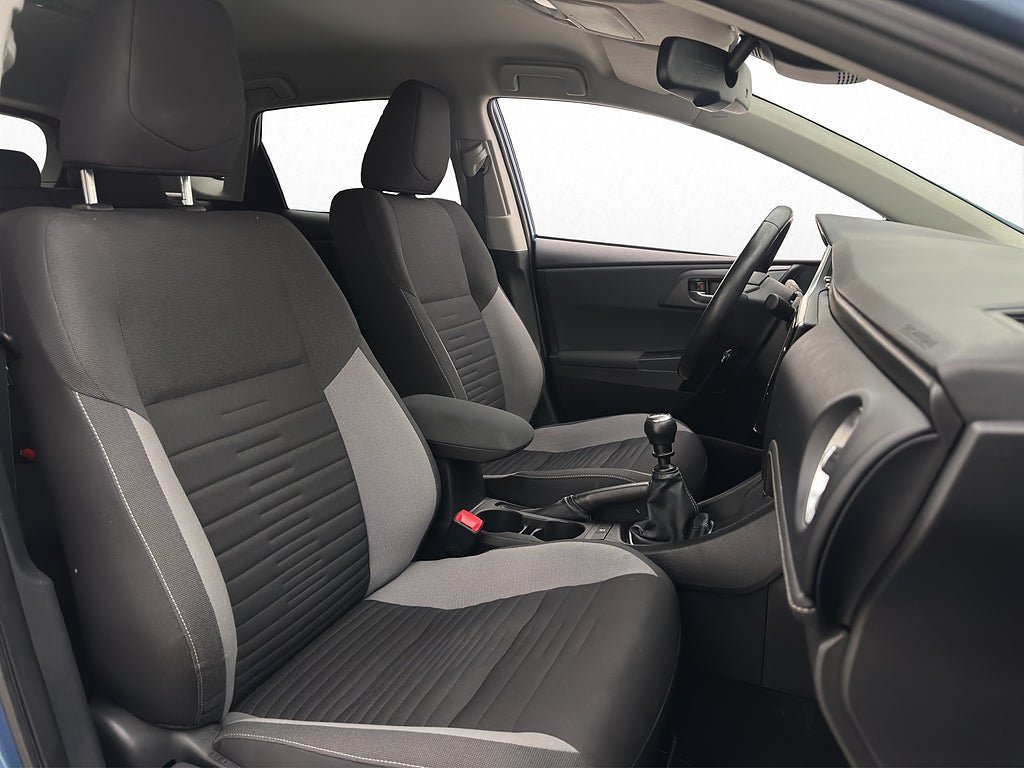 Vehicle Image 11