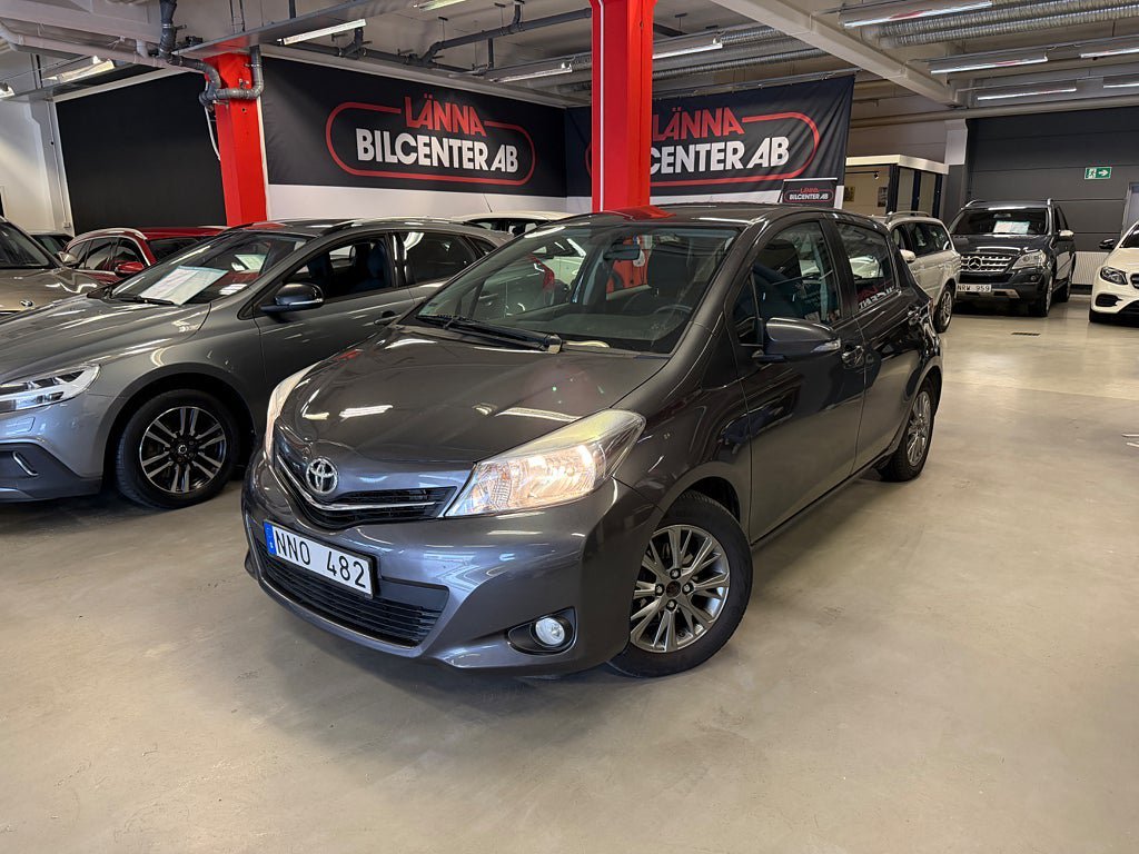 Vehicle Image 1