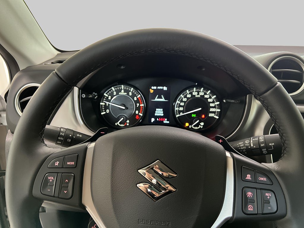 Vehicle Image 10