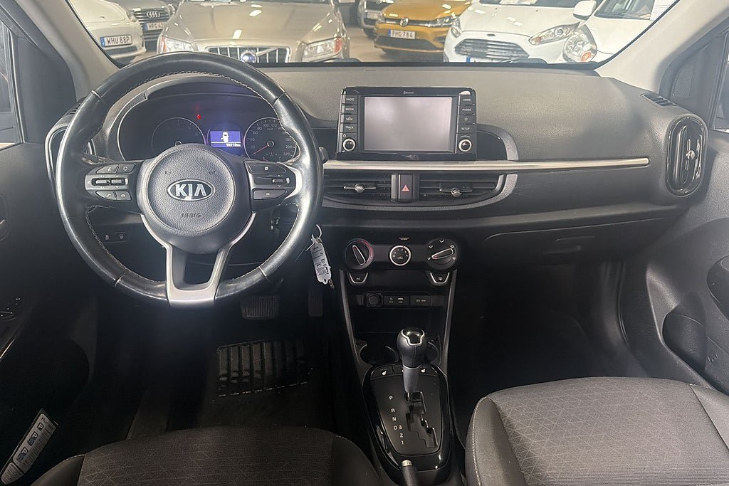 Vehicle Image 11