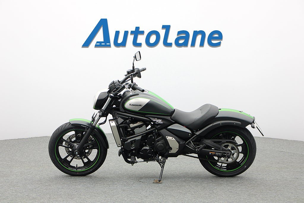 Vehicle Image 9