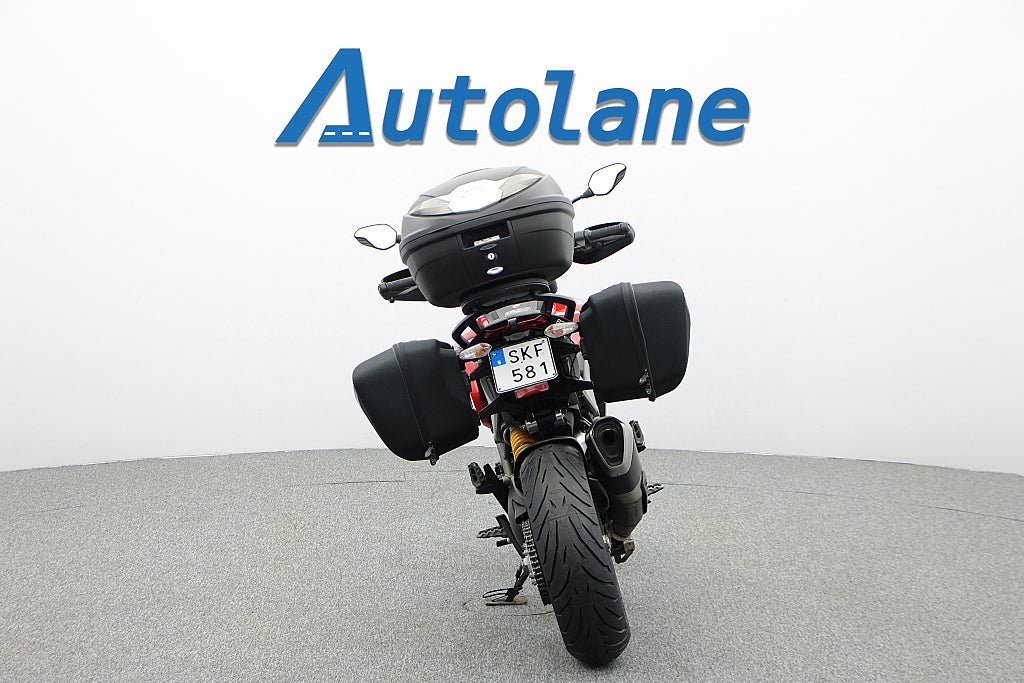 Vehicle Image 8