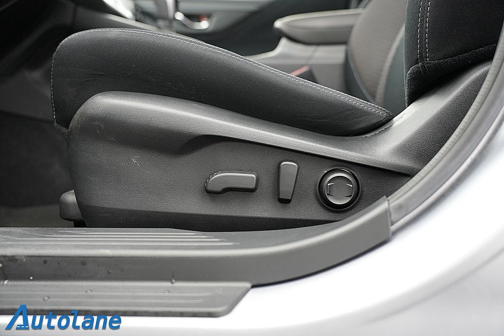 Vehicle Image 19