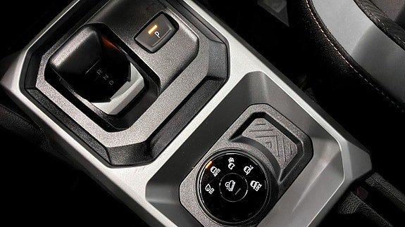 Vehicle Image 17