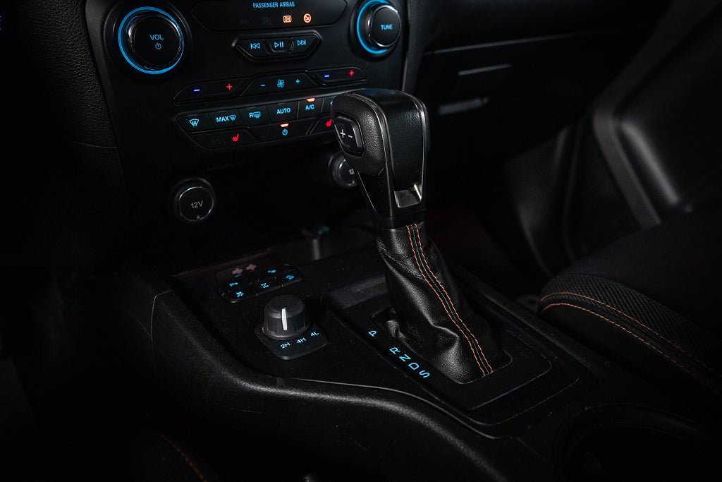 Vehicle Image 23