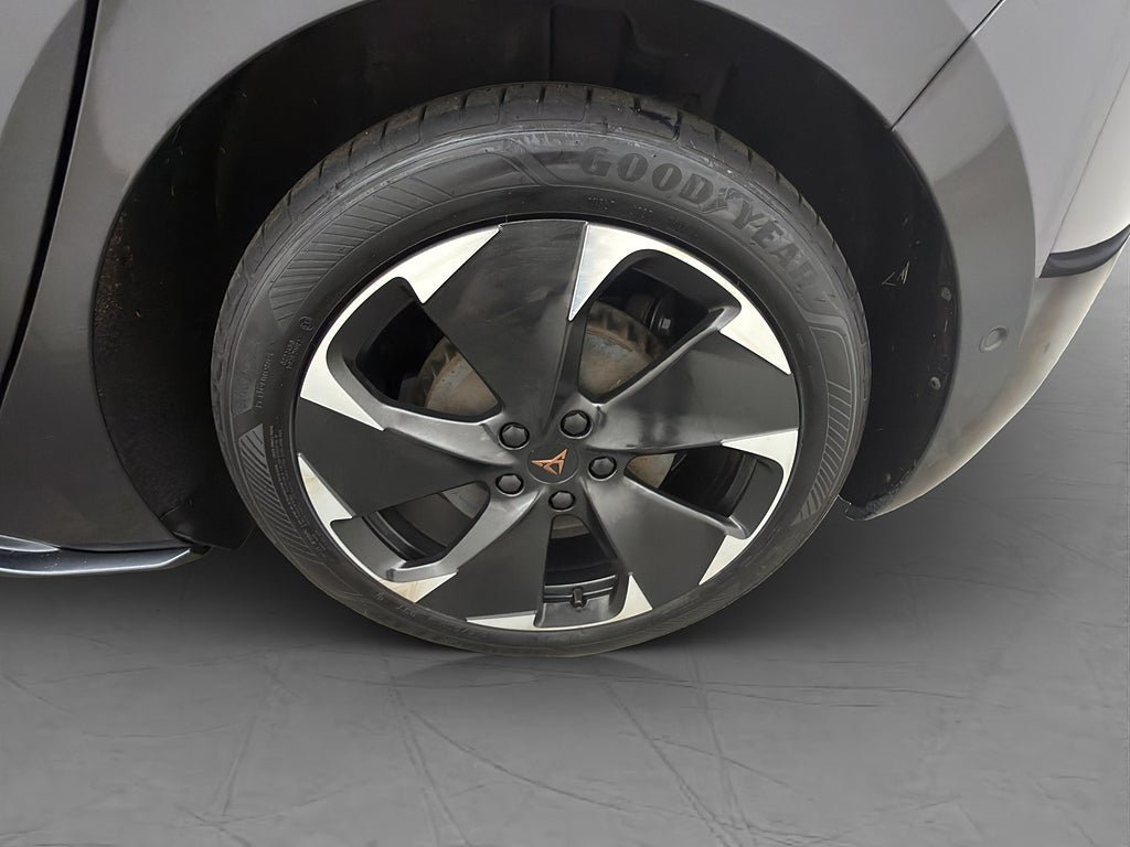 Vehicle Image 31