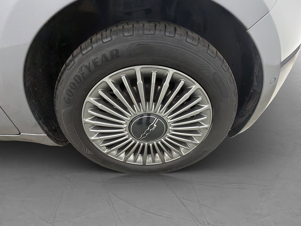Vehicle Image 37