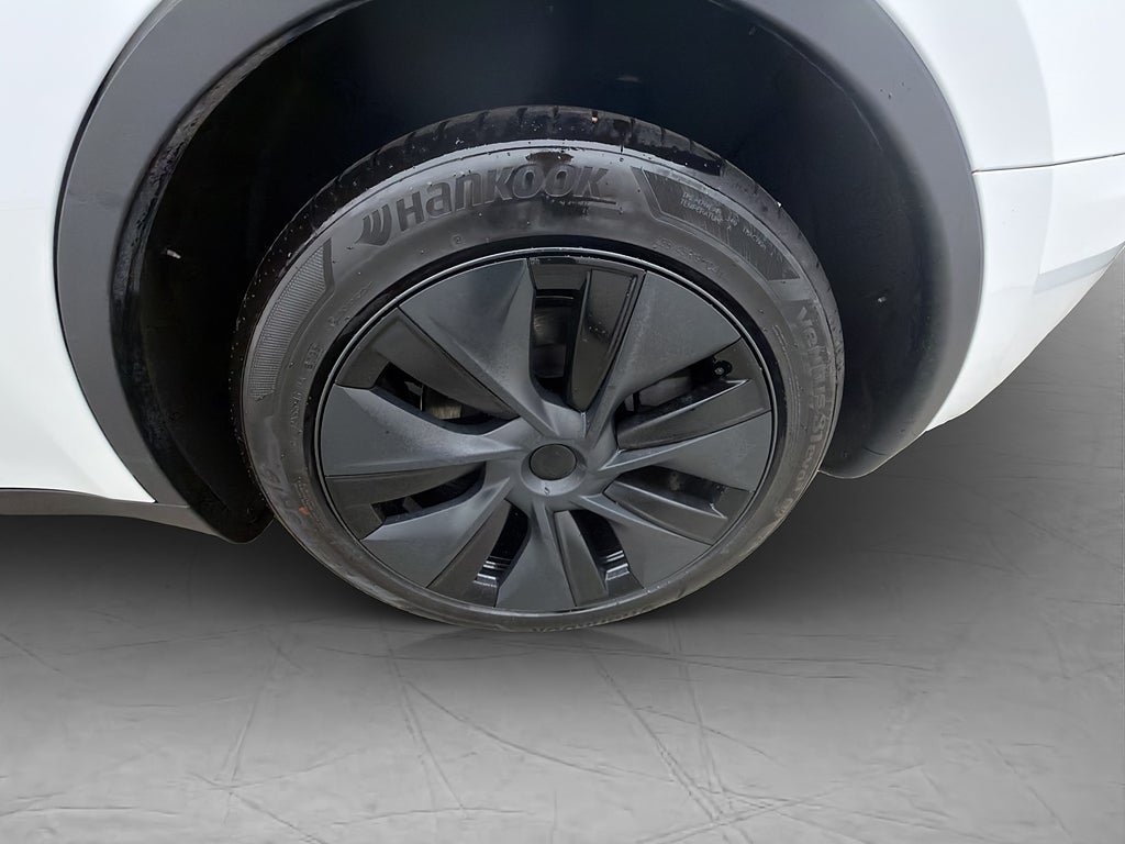 Vehicle Image 33