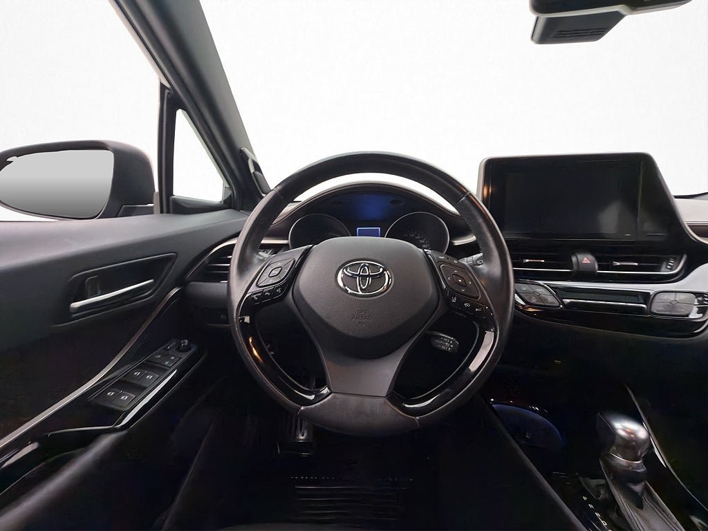 Vehicle Image 13