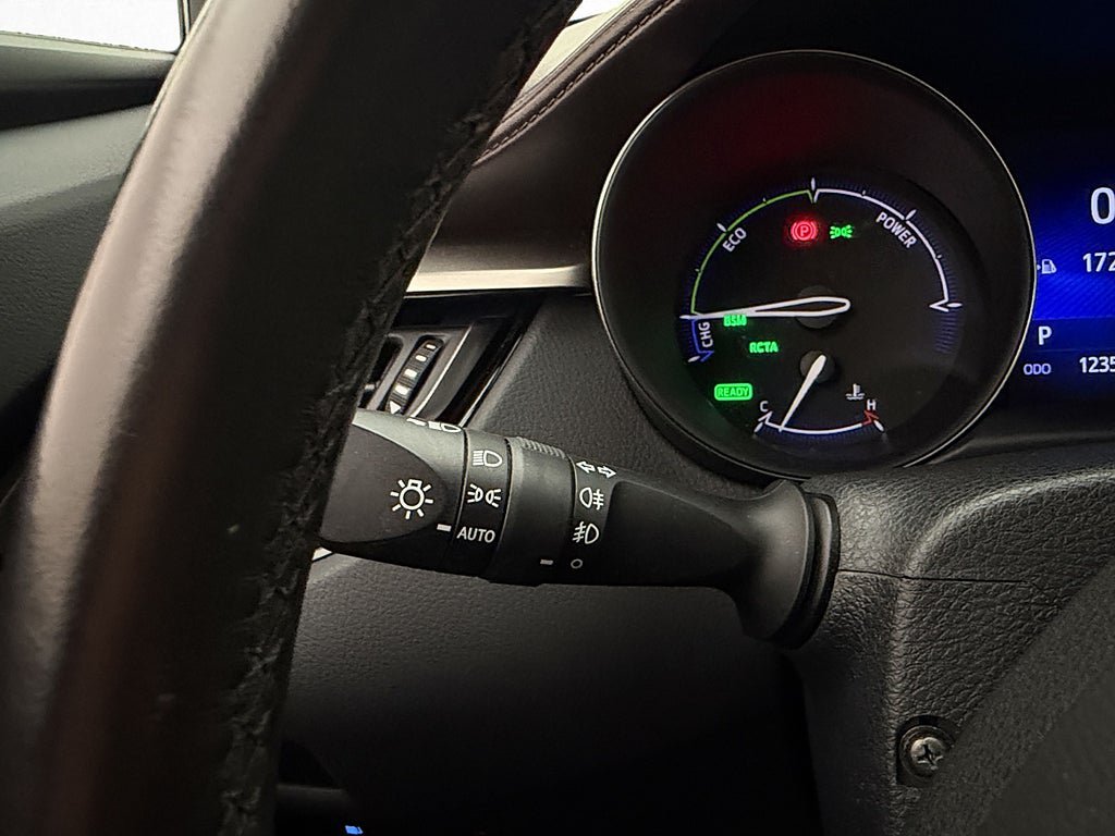 Vehicle Image 17