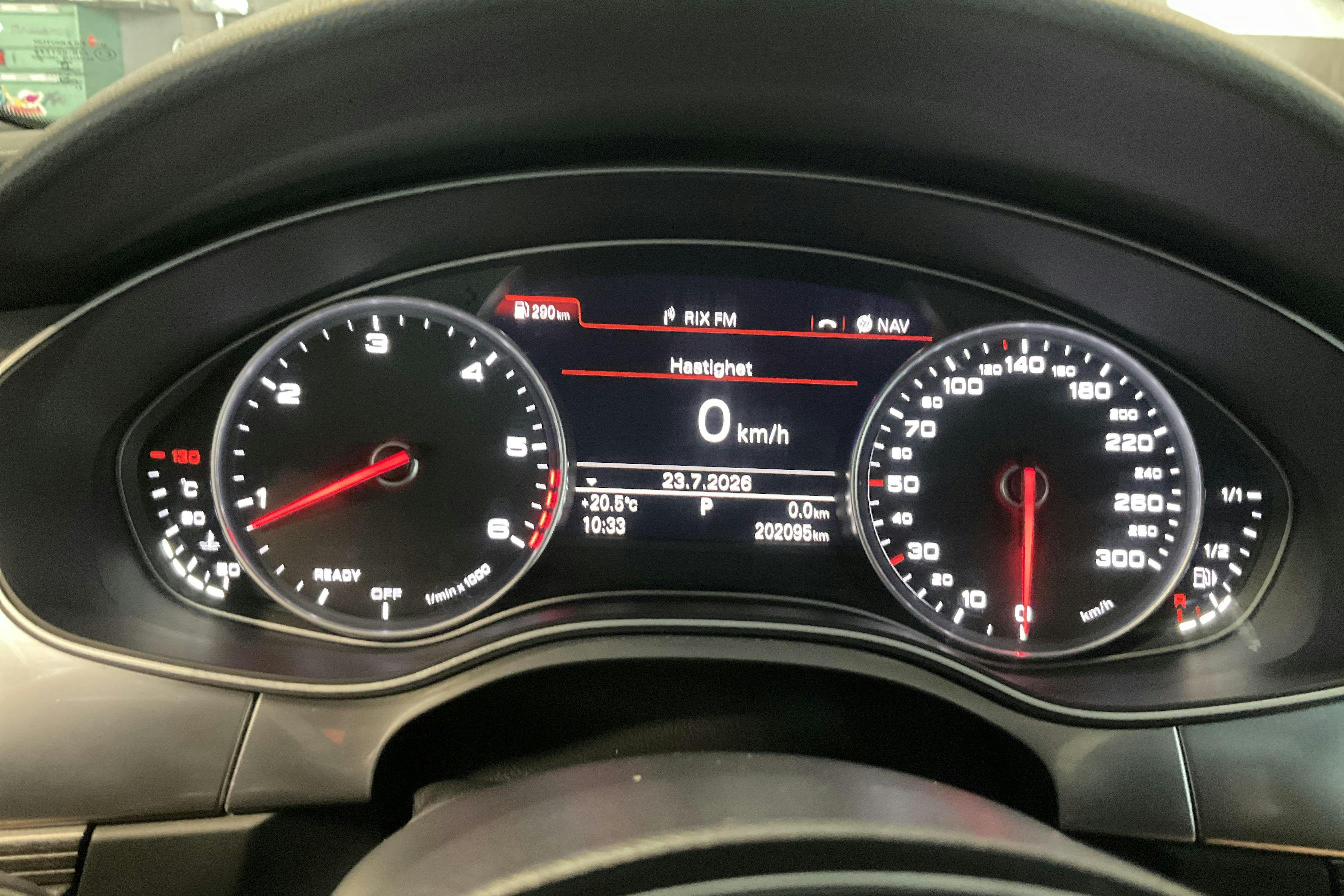 Vehicle Image 10