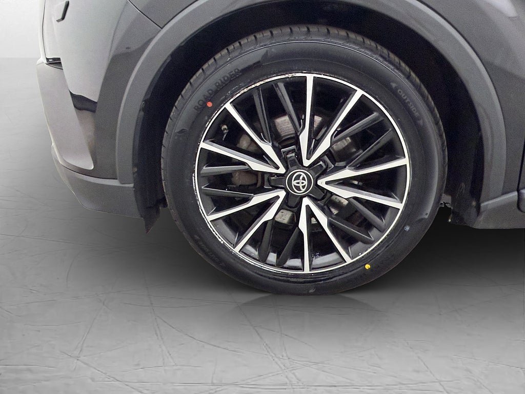 Vehicle Image 30