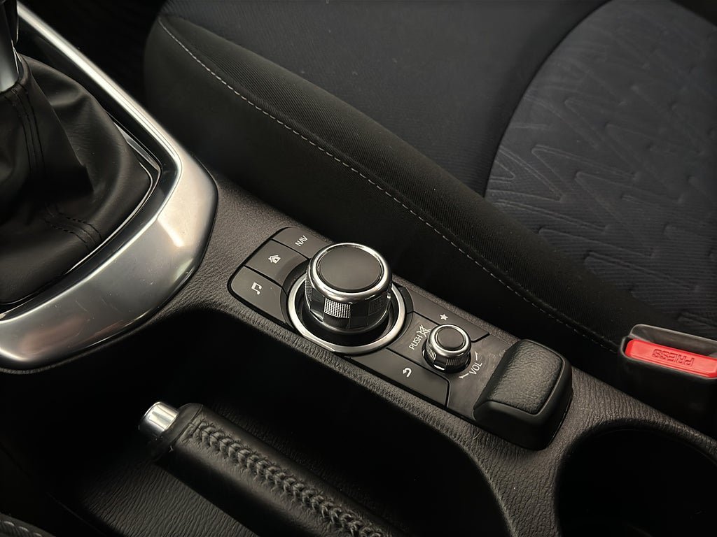Vehicle Image 21