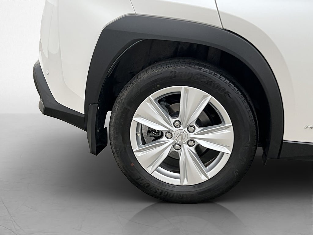 Vehicle Image 30