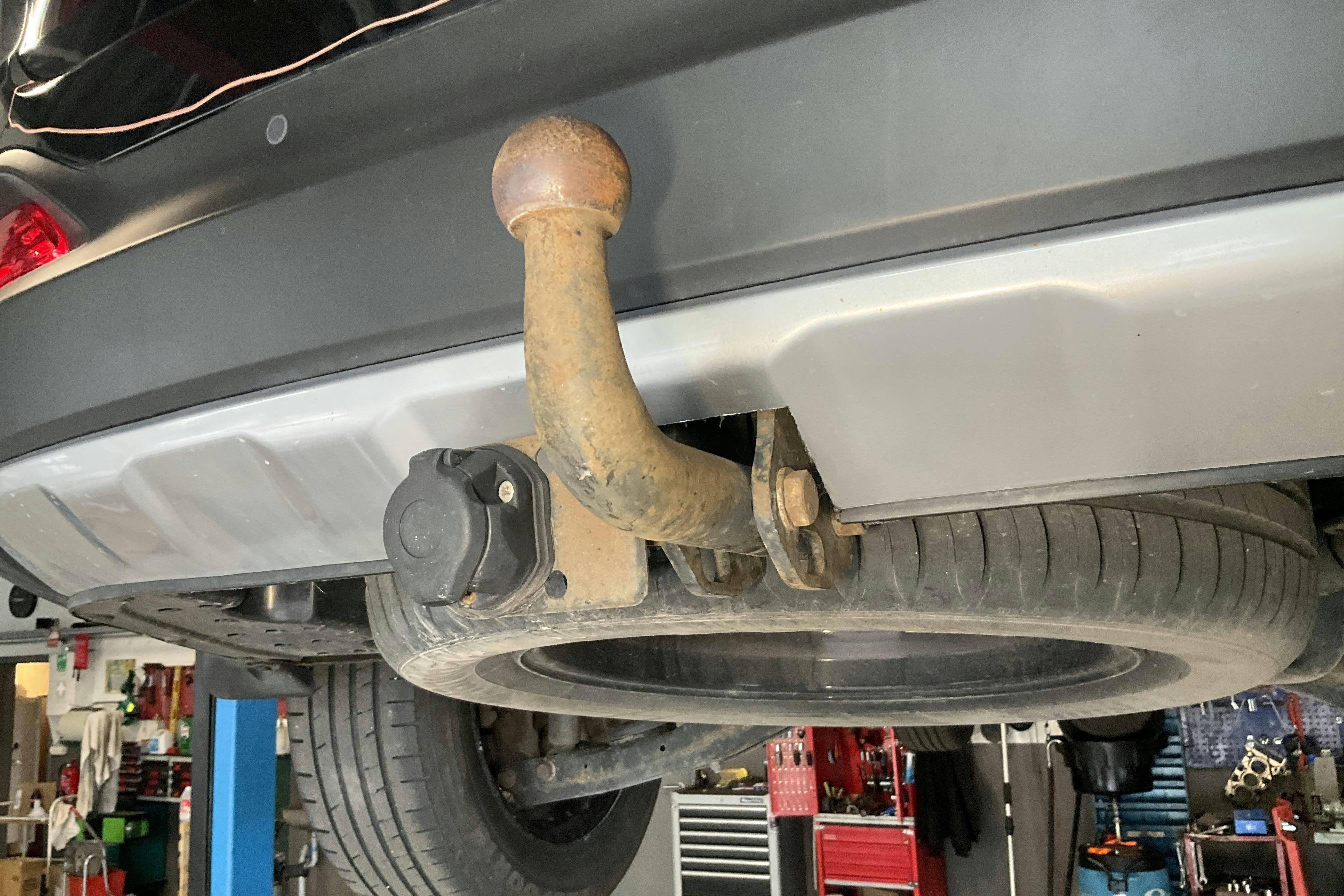 Vehicle Image 15
