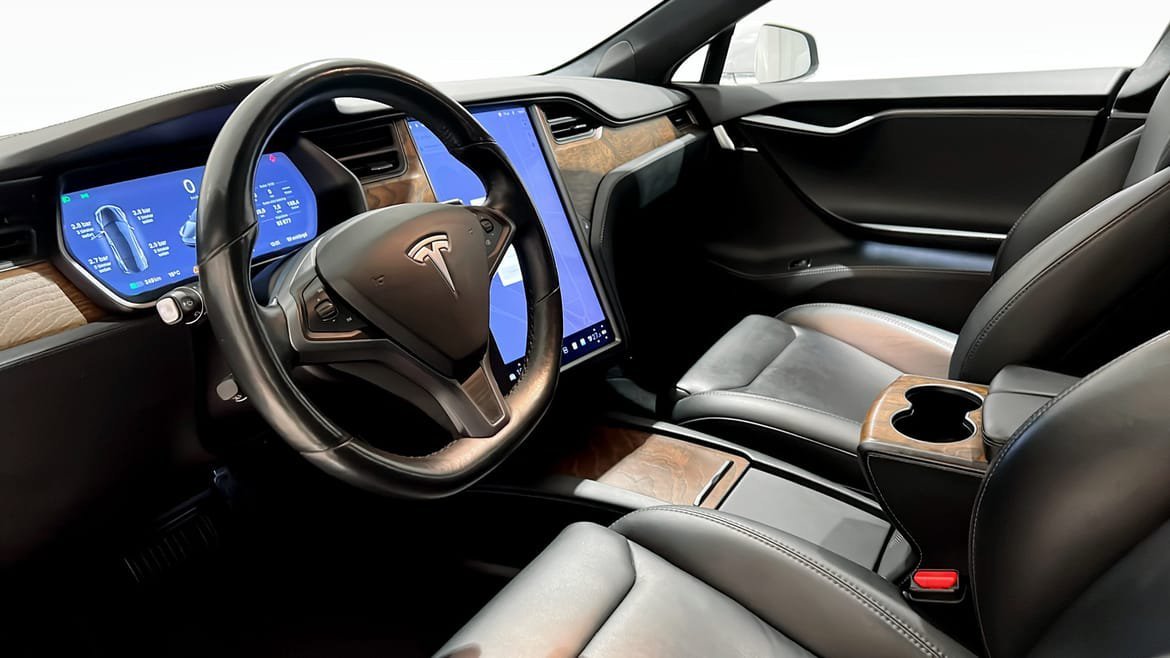 Vehicle Image 7