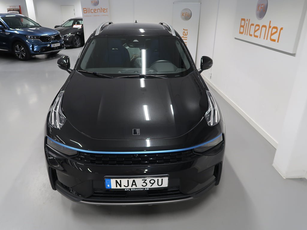 Vehicle Image 11