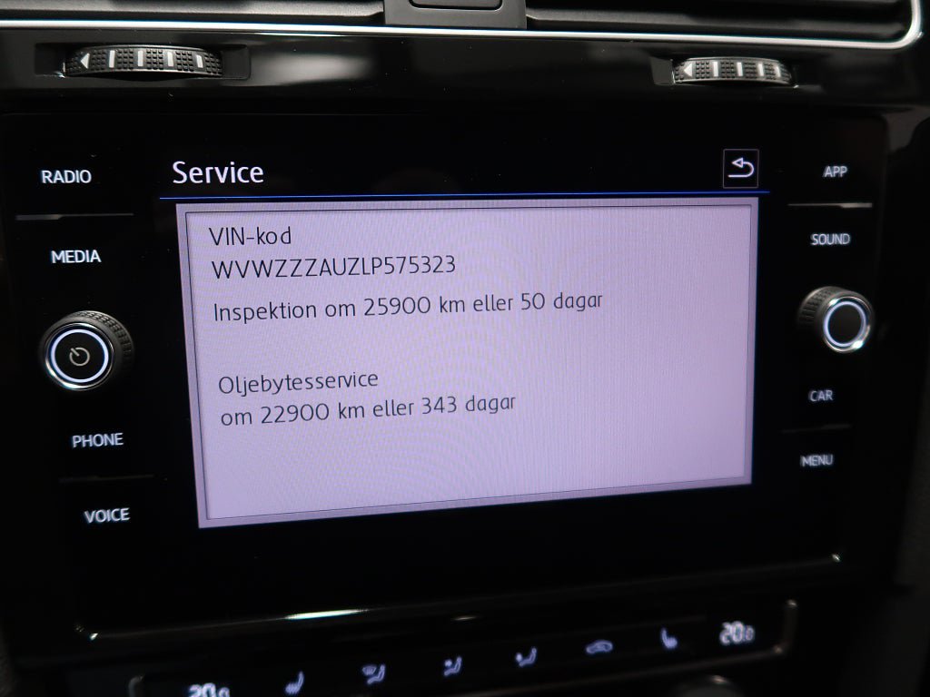 Vehicle Image 24