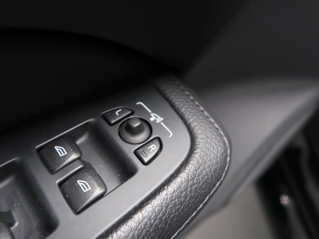 Vehicle Image 37