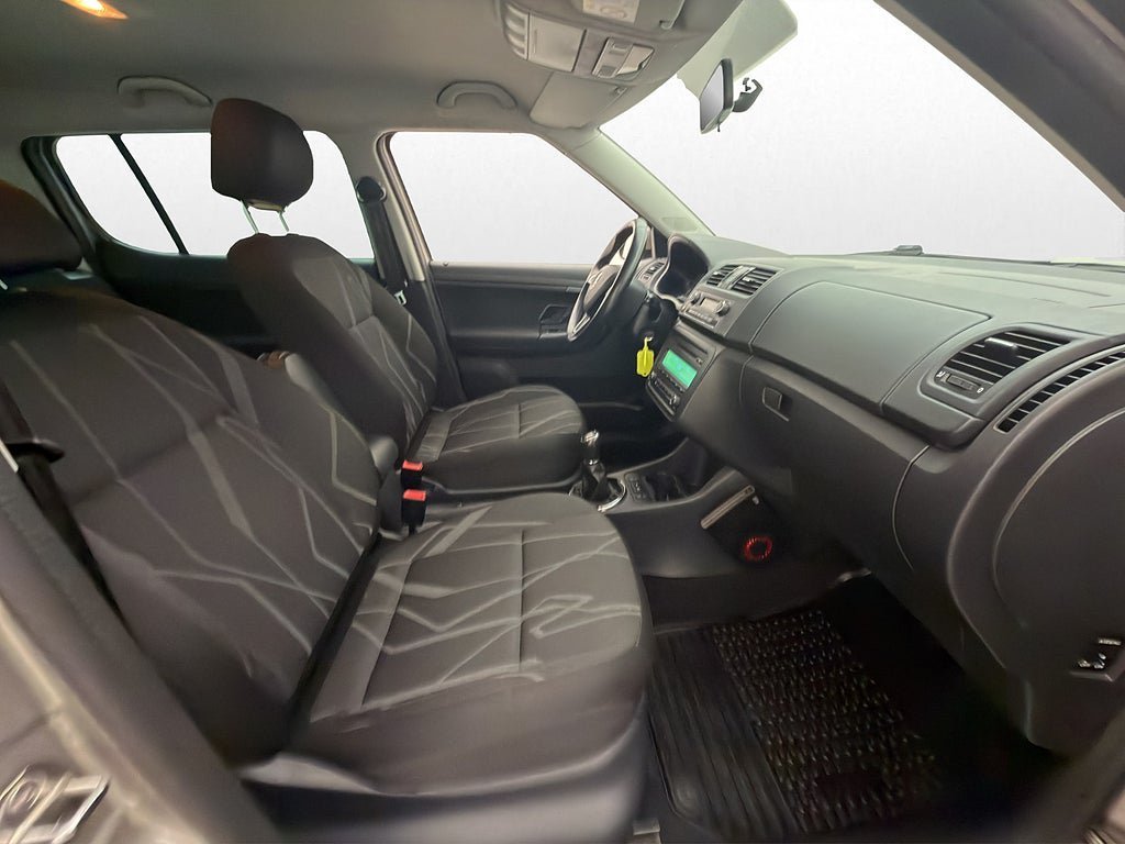 Vehicle Image 19