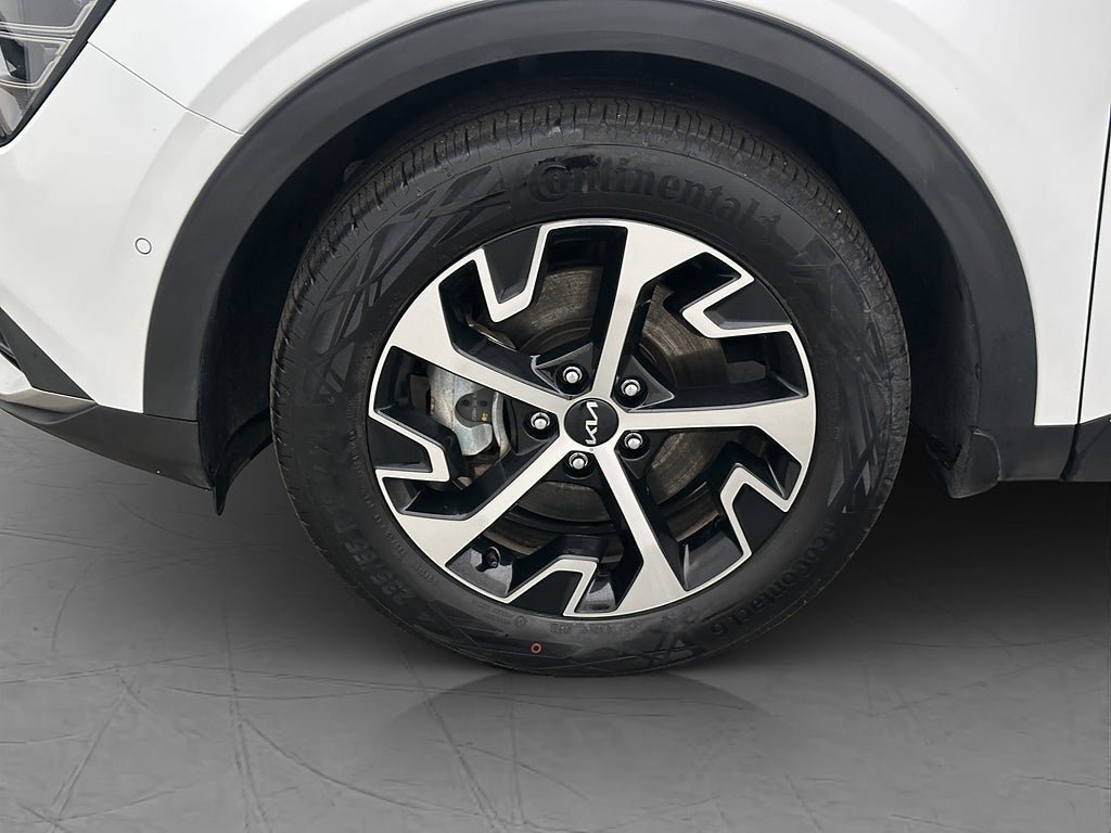 Vehicle Image 31