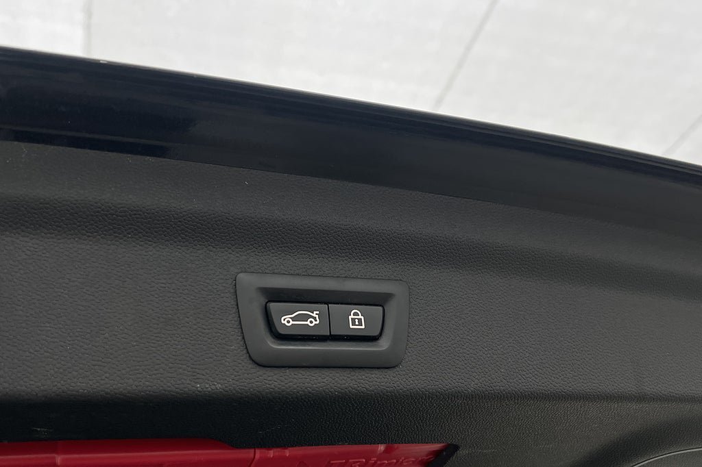 Vehicle Image 29