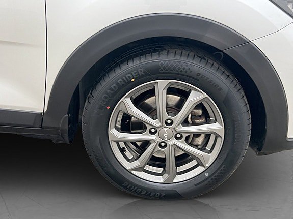 Vehicle Image 30