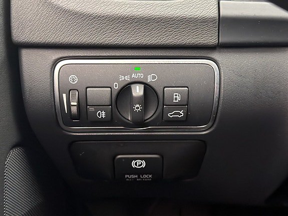 Vehicle Image 27
