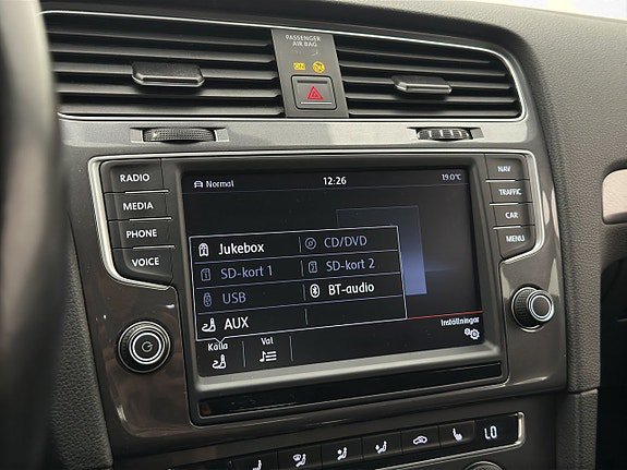 Vehicle Image 23