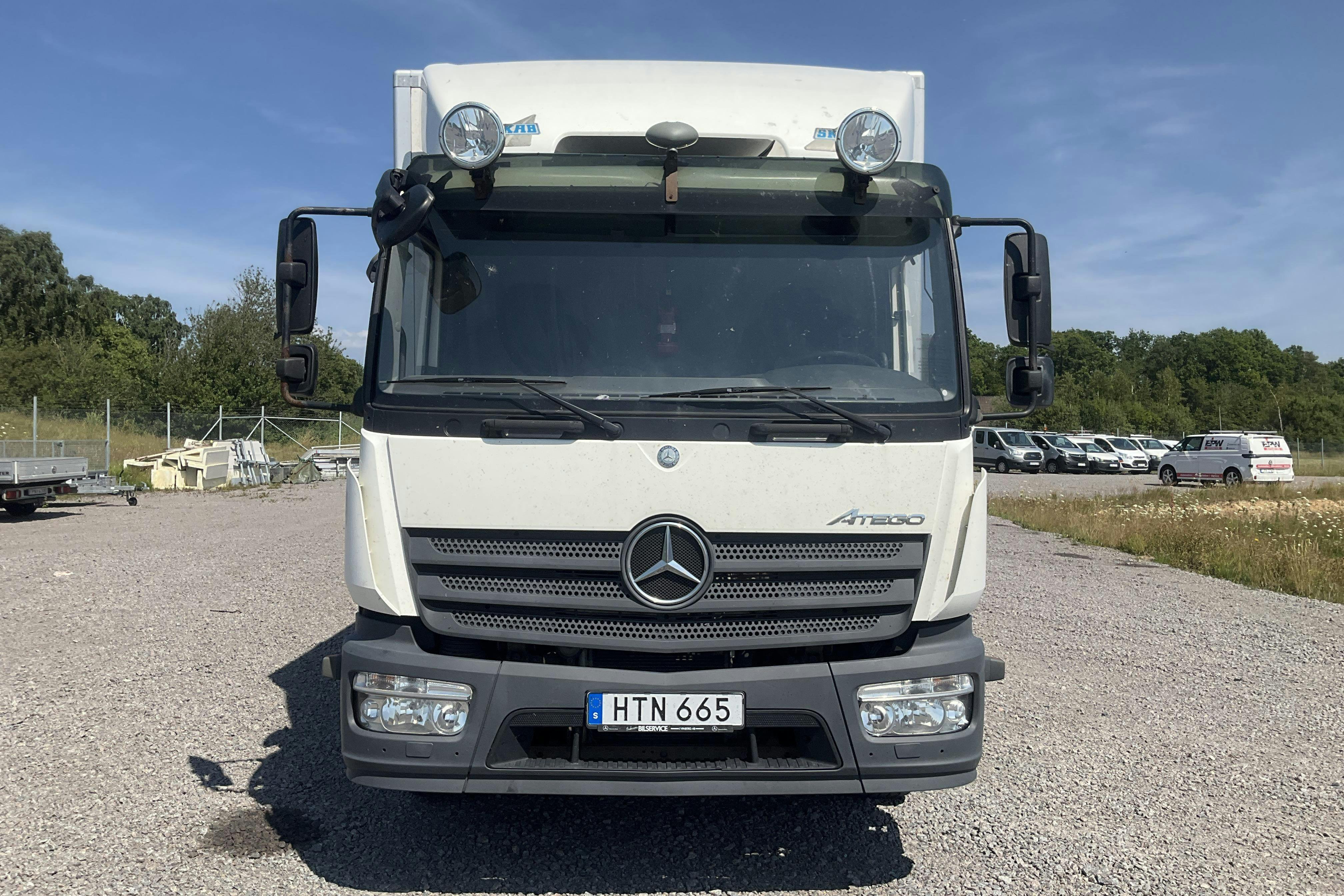 Vehicle Image 4