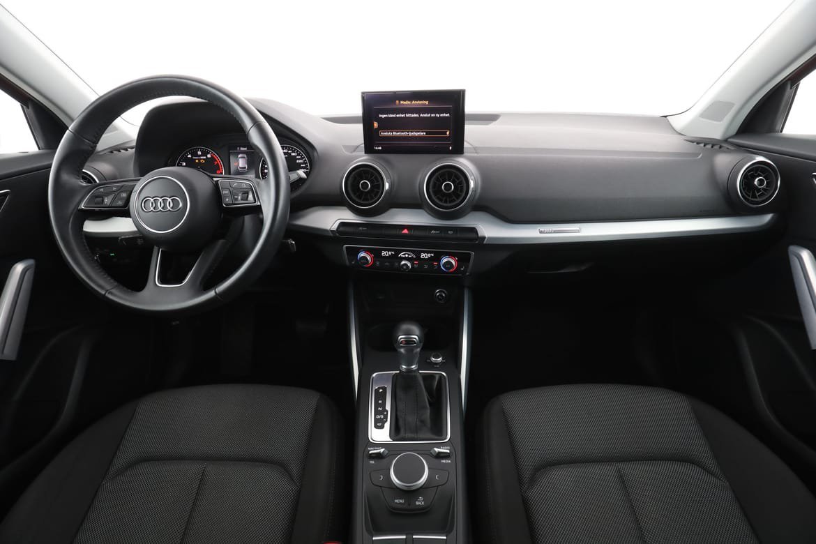 Vehicle Image 13