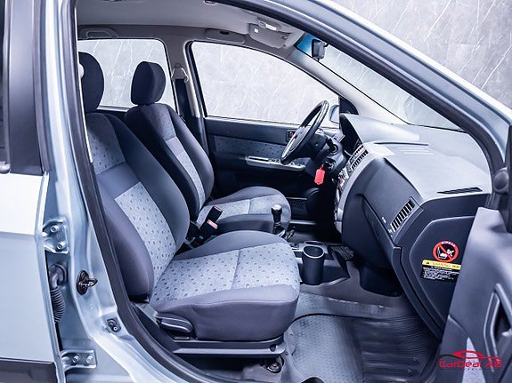 Vehicle Image 15