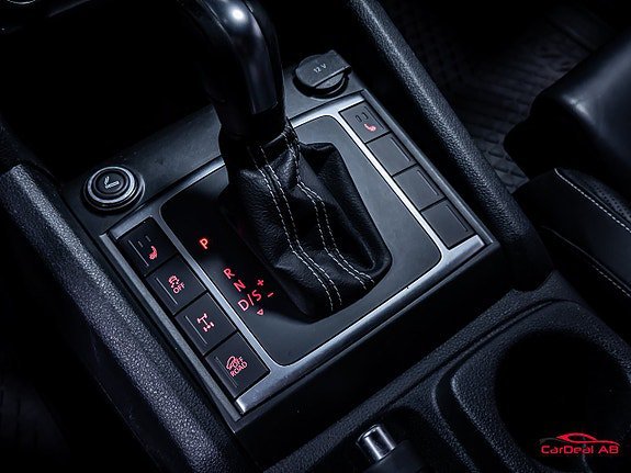 Vehicle Image 28