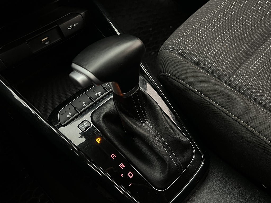 Vehicle Image 26