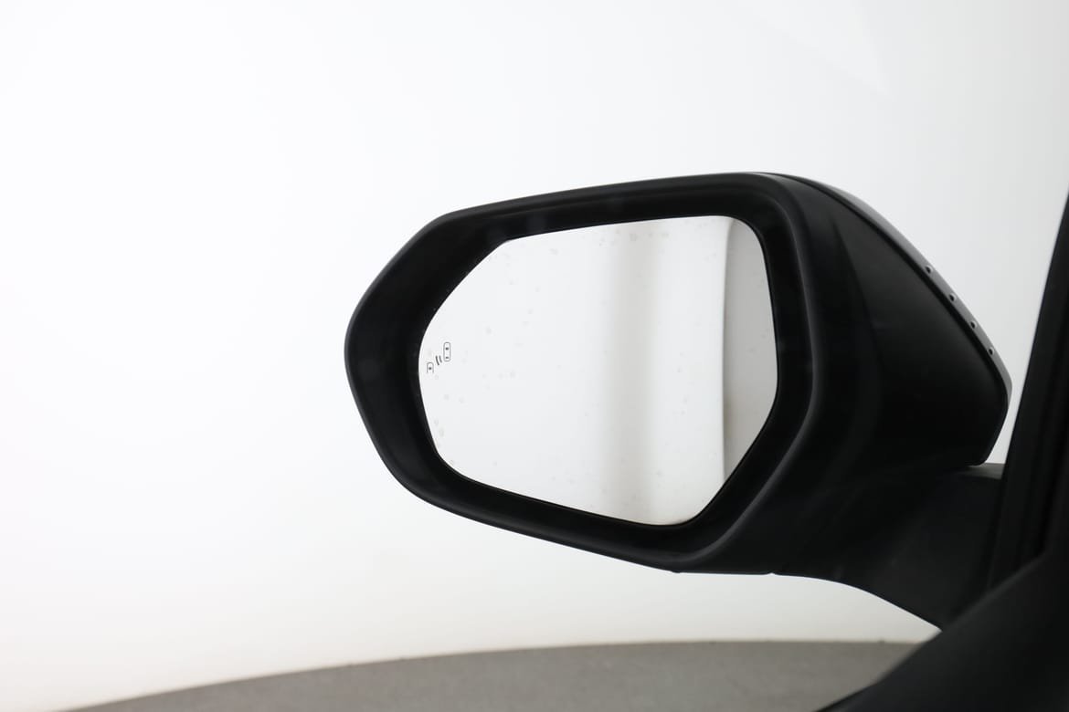 Vehicle Image 38