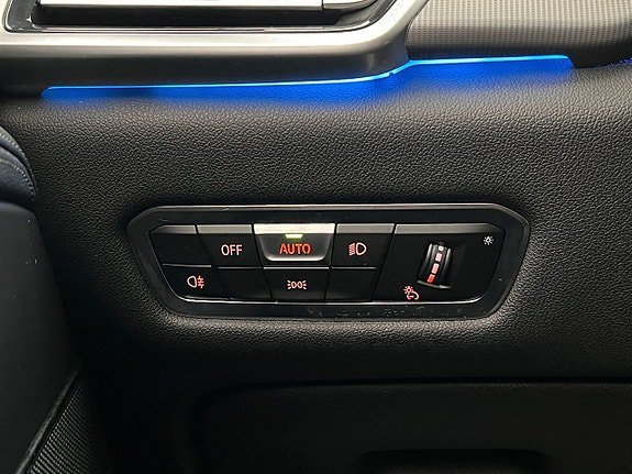 Vehicle Image 34