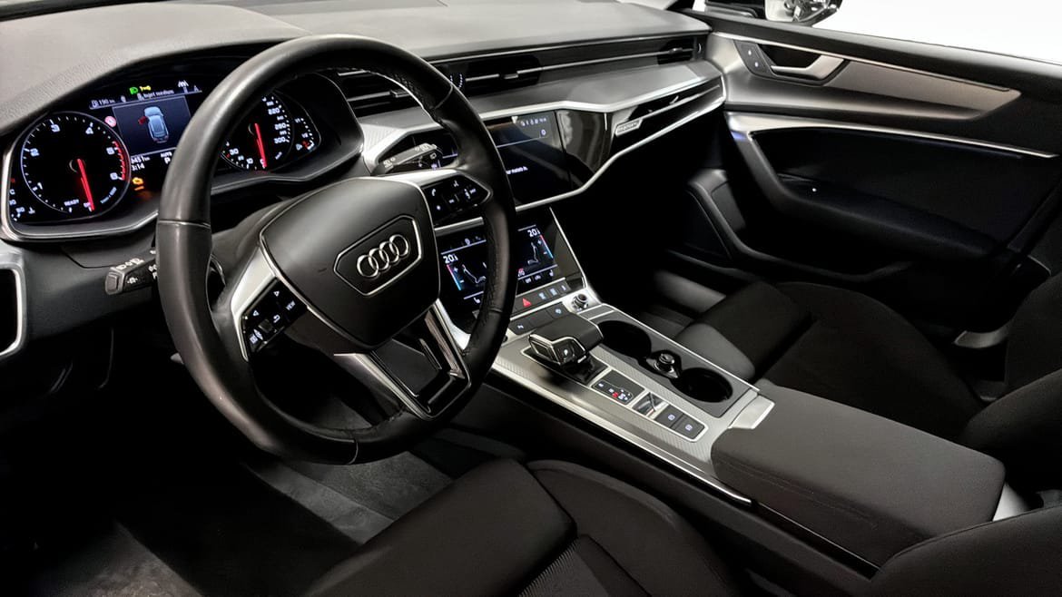 Vehicle Image 7