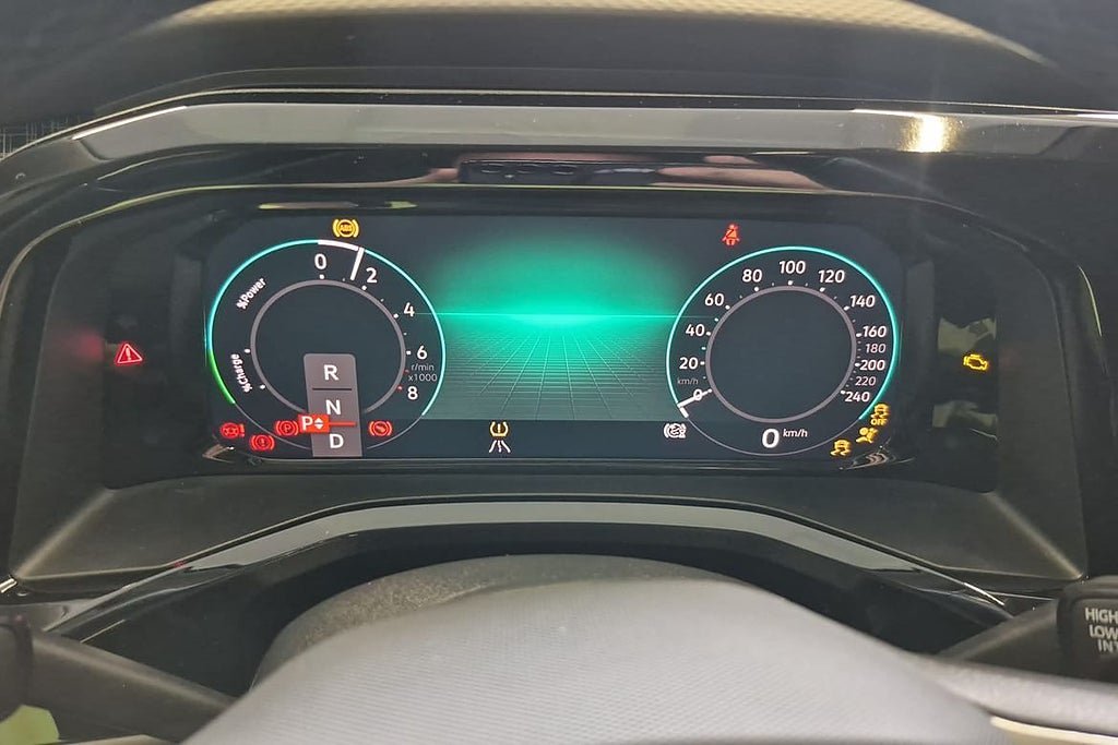 Vehicle Image 14