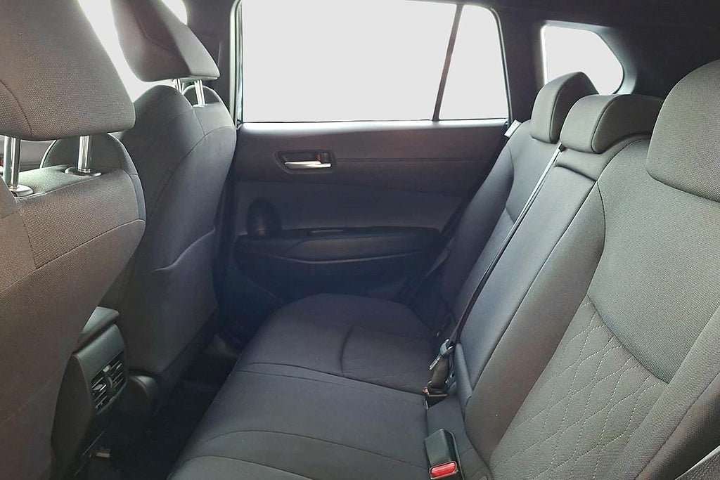 Vehicle Image 9