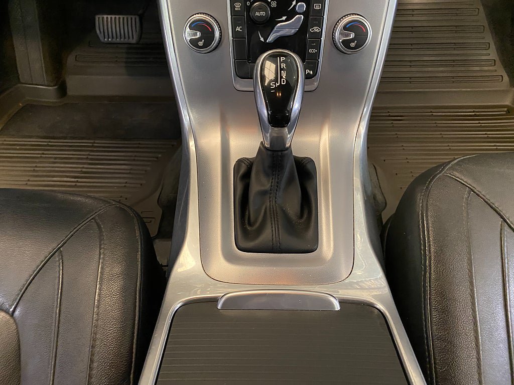 Vehicle Image 40