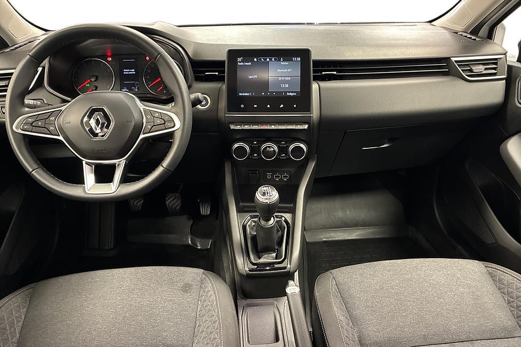 Vehicle Image 12