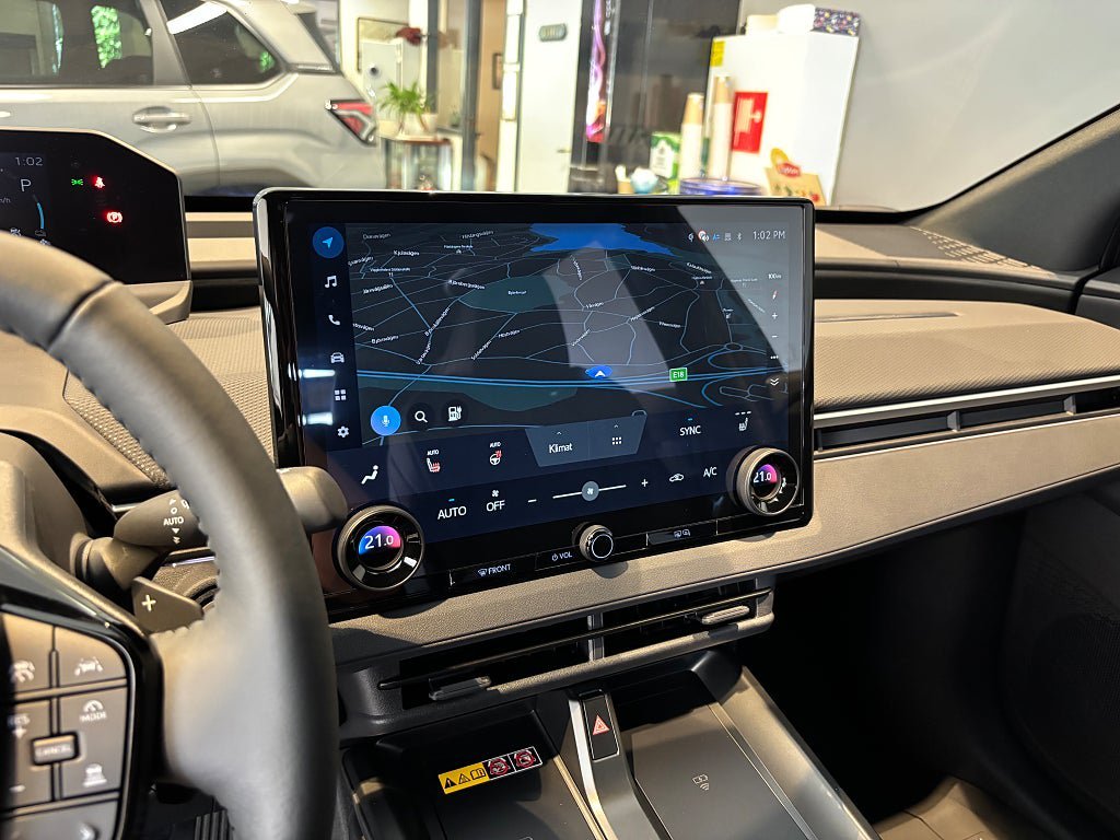 Vehicle Image 9